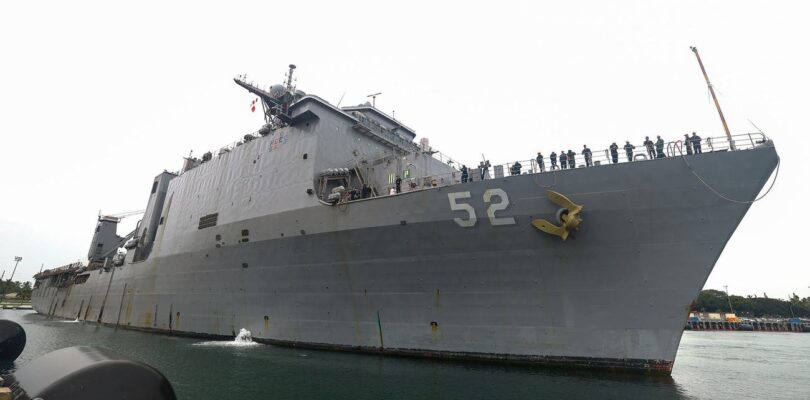 USS Pearl Harbor Makes Hawaii Pit Stop