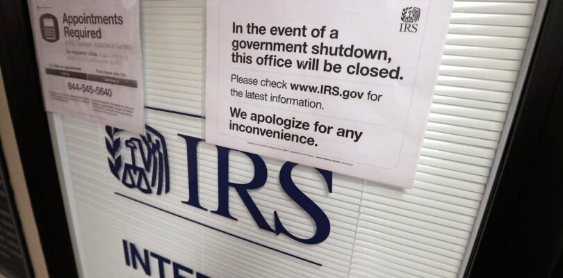 Federal offices to shut Saturday unless Congress acts quickly