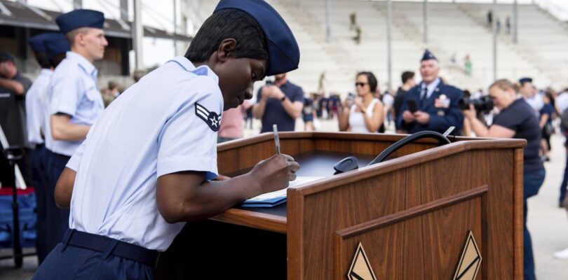 New Recruiting Programs Put Army, Air Force on Track to Meet Enlistment Goals. Navy Will Fall Short