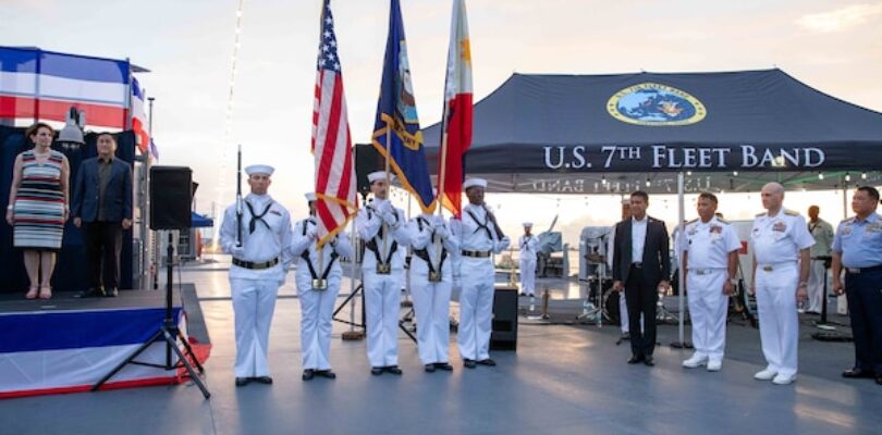 USS Blue Ridge returns to Manila after five years