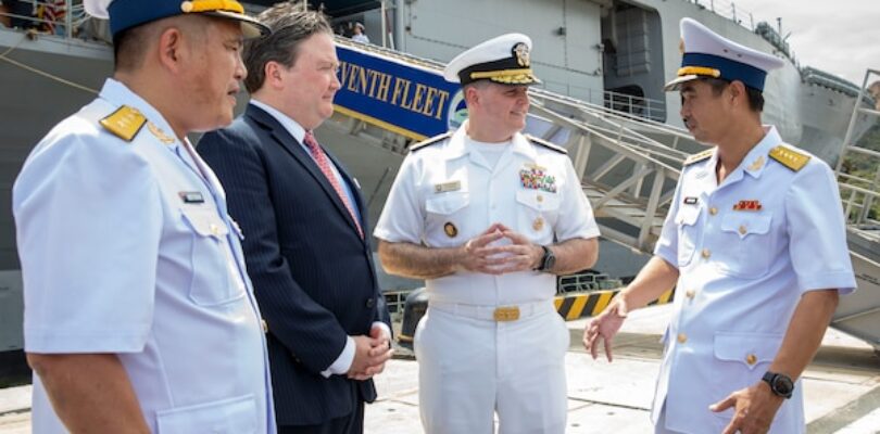 USS Blue Ridge and USCGC Waesche Arrive in Cam Ranh, Vietnam