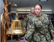 SECNAV Visits Navy Recruiting Command [Image 13 of 14]