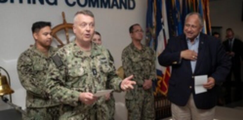 SECNAV Visits Navy Recruiting Command [Image 8 of 14]