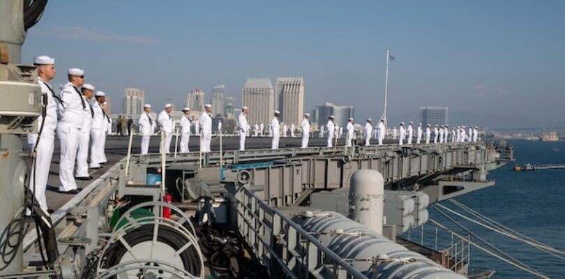 USS George Washington transits to Japan