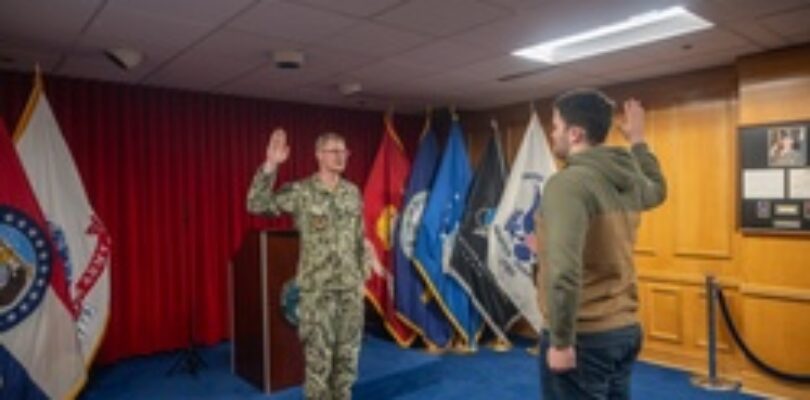 NTAG Mid America XO Enlists Son into Navy [Image 2 of 4]