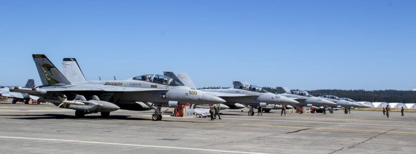 After Long Search, Navy Declares 2 Aviators Dead in Washington State Growler Crash