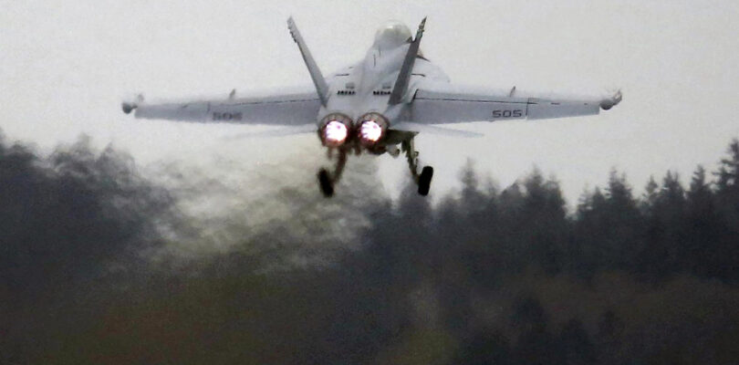 2 Navy Aviators Are Declared Dead After a Fighter Jet Crashed in Washington State