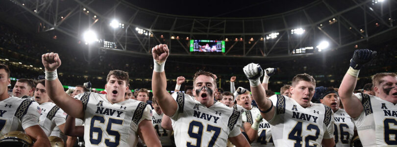 Army and Navy Football Both Ranked in AP Top 25 for First Time Since 1960