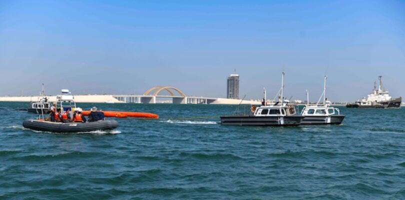 NSA Bahrain, NAVSEA Conduct Annual Oil Spill Response Training Exercise