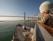 USS Carney: a Destroyer at War