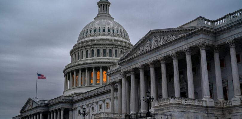 Plan to avert government shutdown does not include extra VA funds