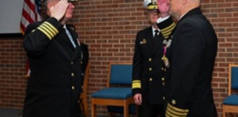 Commander Navy Recruiting Command hosts a Change of Command Ceremony [Image 5 of 7]