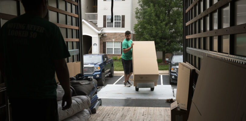 Military families see bumpy start to household goods moving program